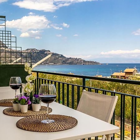 La Casa Di Stefe Apartment จีอาร์ดีนี นักซอส ภายนอก รูปภาพ