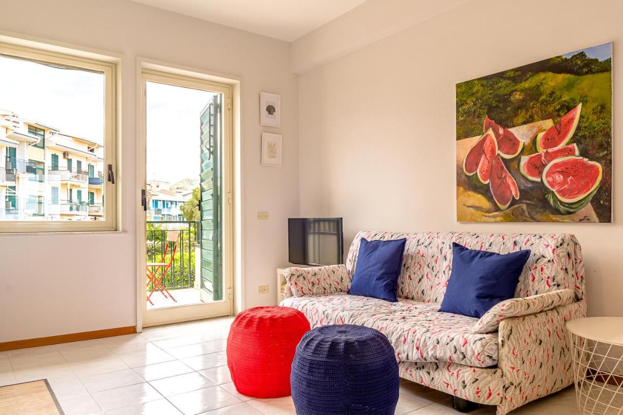 La Casa Di Stefe Apartment จีอาร์ดีนี นักซอส ภายนอก รูปภาพ